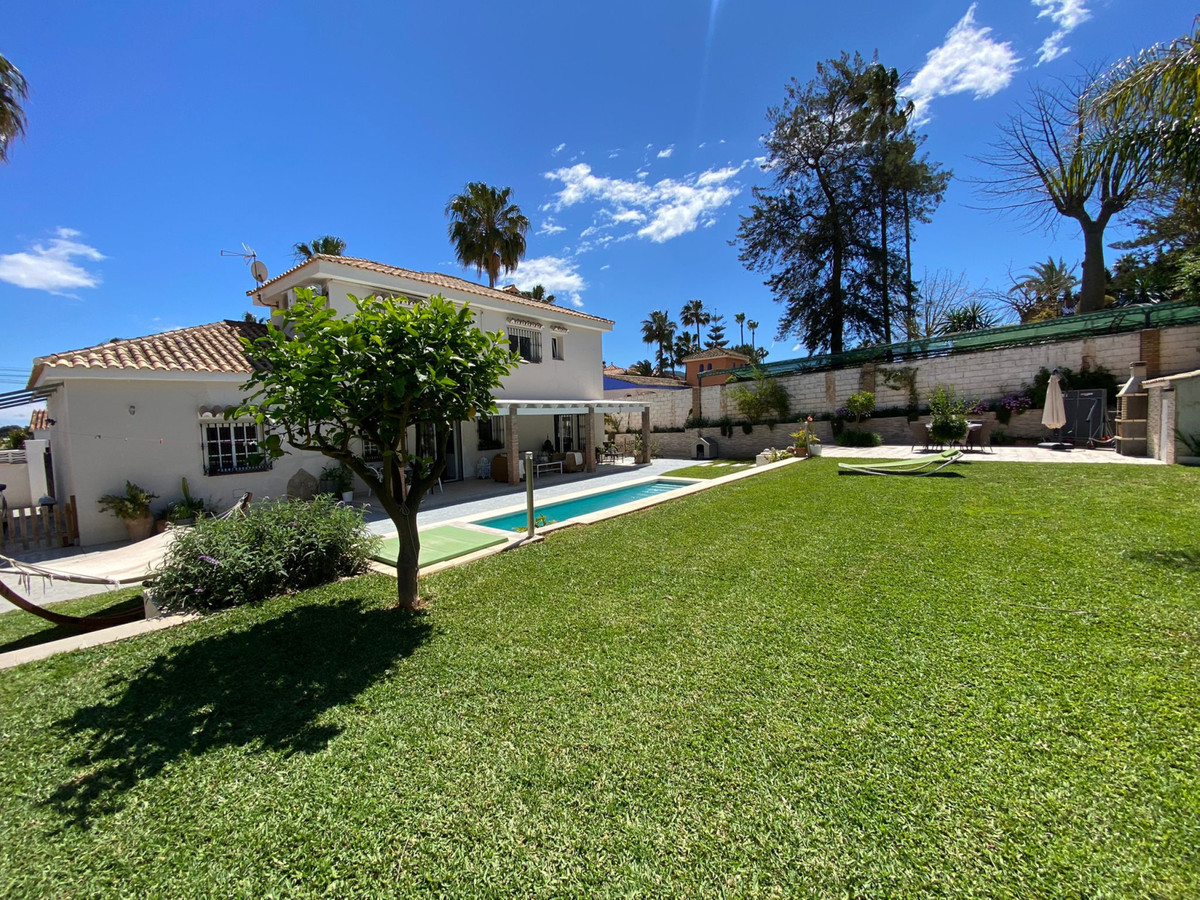 5bd7b9d04b45e33852eaf0ec6670150d