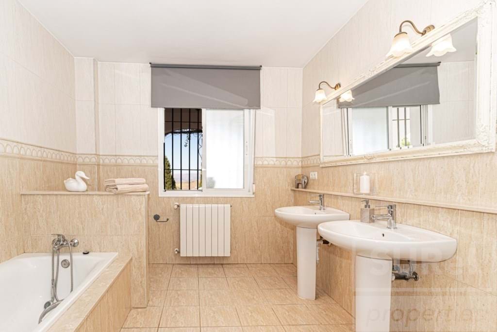 a18decf337de