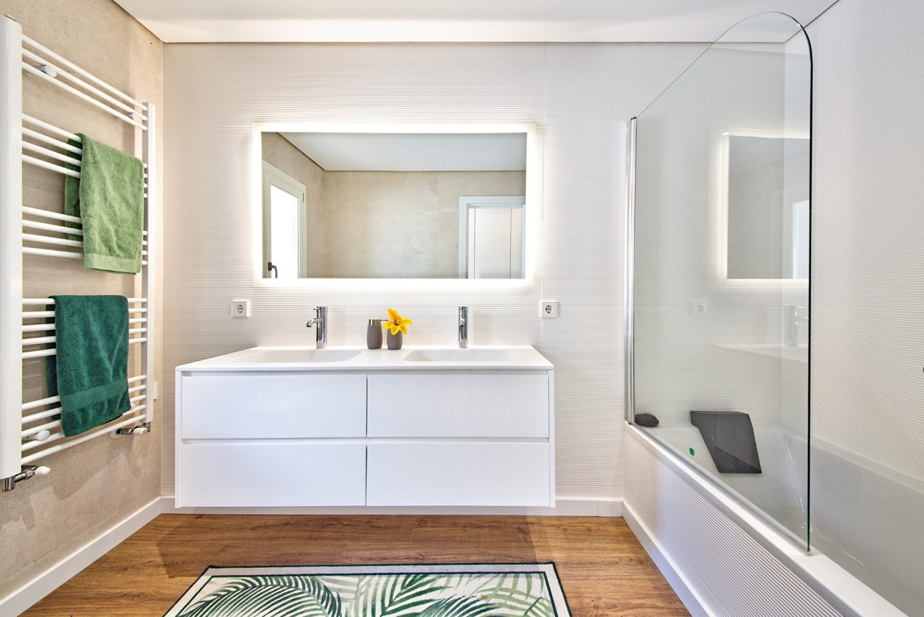 6037ffd12a5c4925b82fff8b