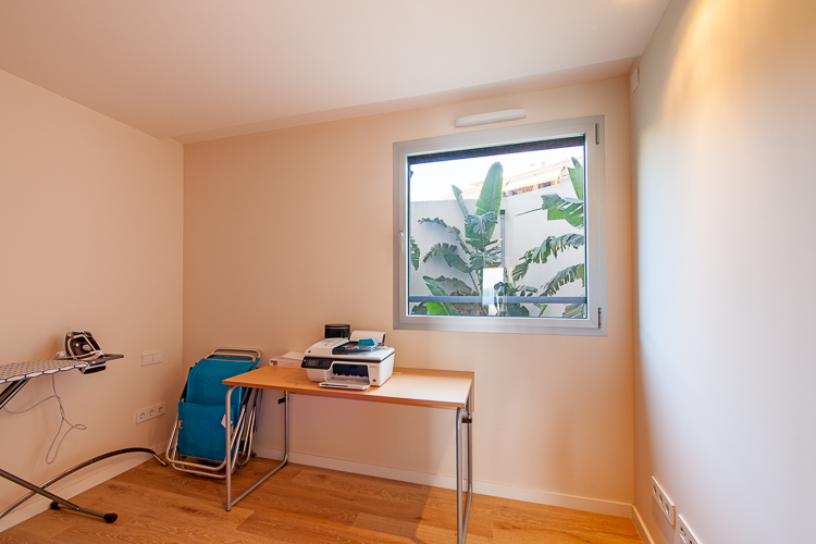 630f7cca6b9c046f301f38e5