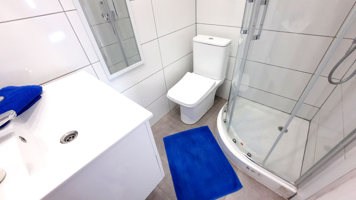 7980e48d732b6fc85c14b43b94d2aa54