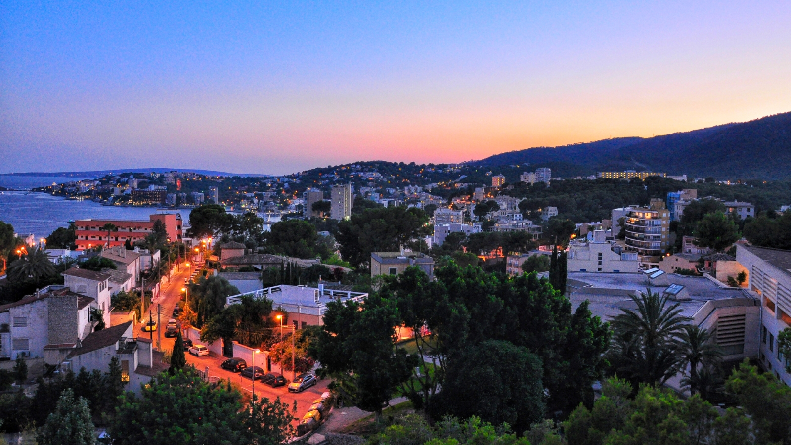 shutterstock 1462220333 - Ses Illetes, Sant Agusti & Cas Catala