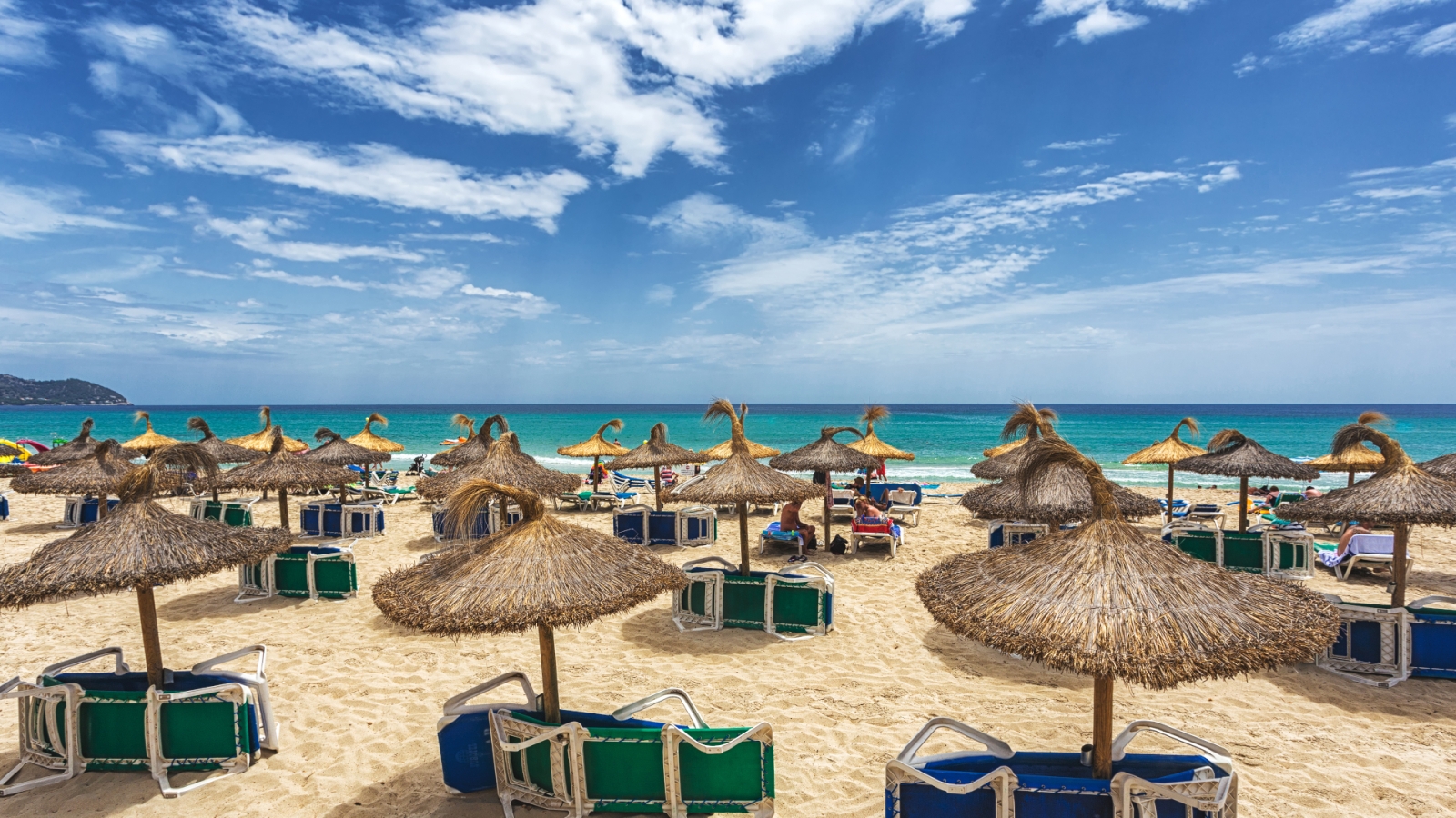 shutterstock 1053824636 - Cala Millor