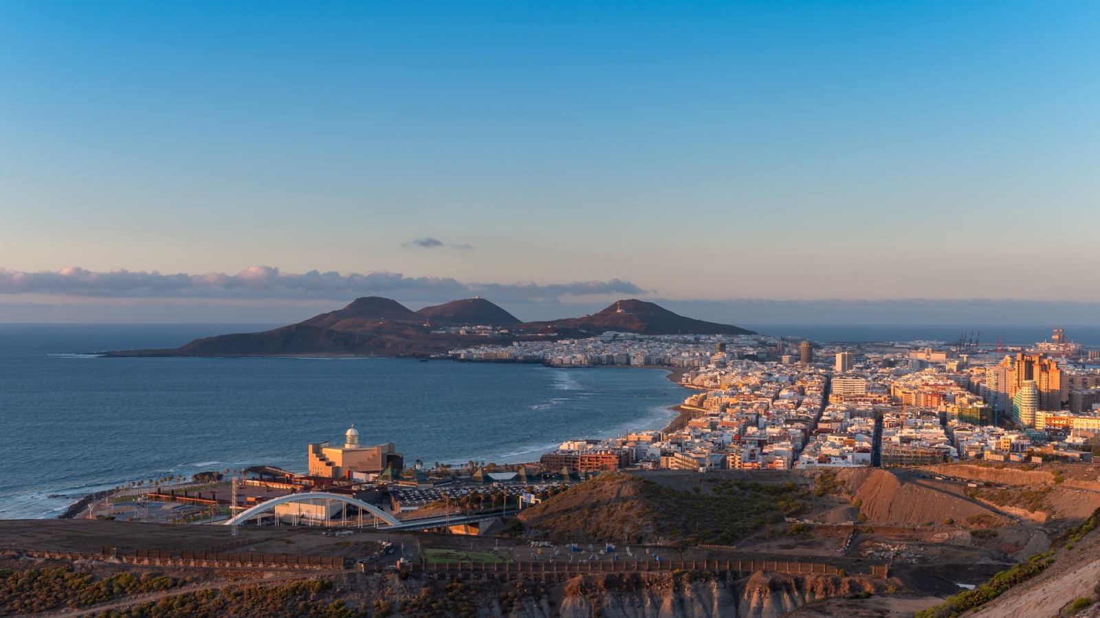 shutterstock 1722005908 - Las Palmas De Gran Canaria