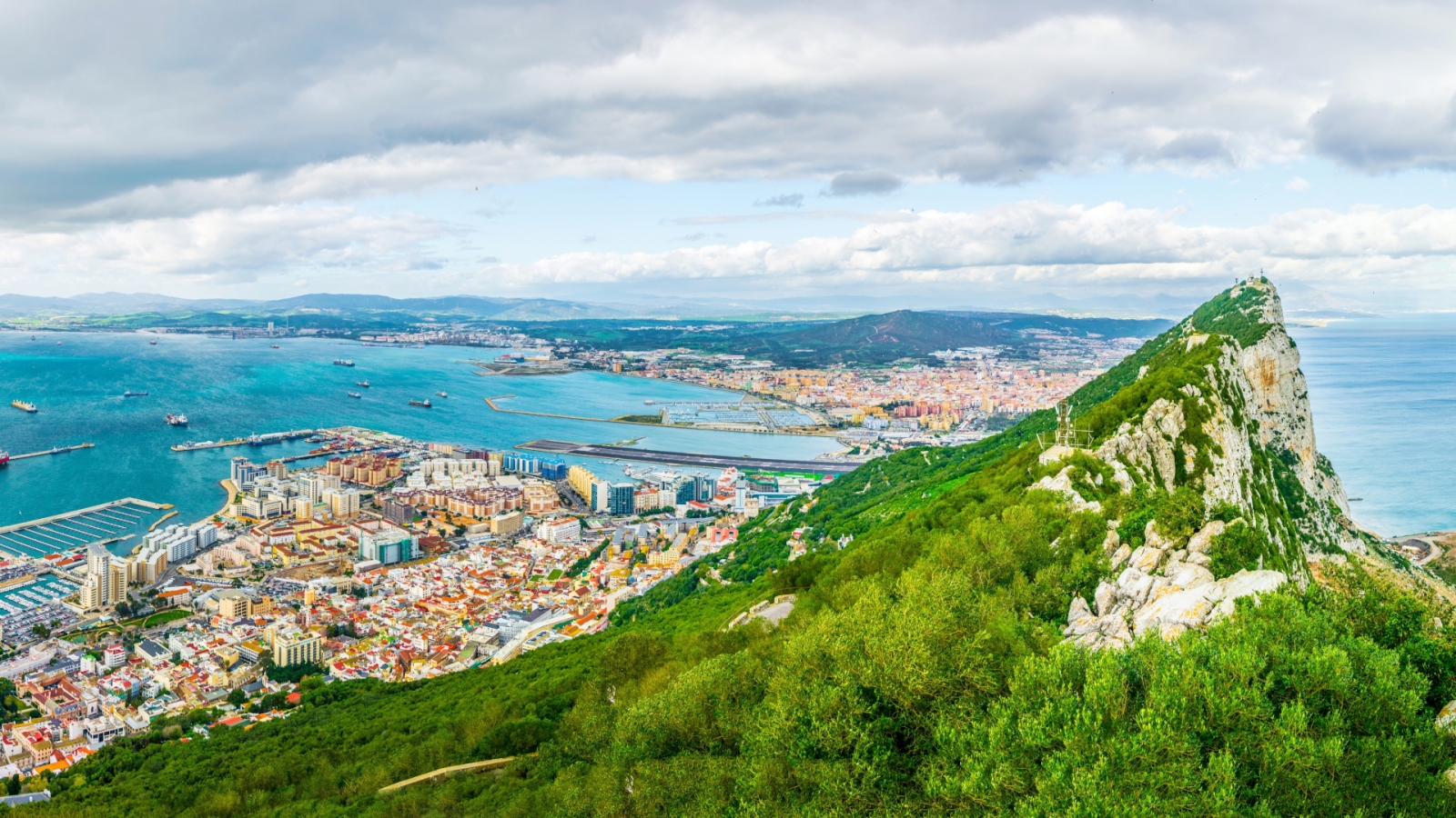 shutterstock 443785261 - Algeciras