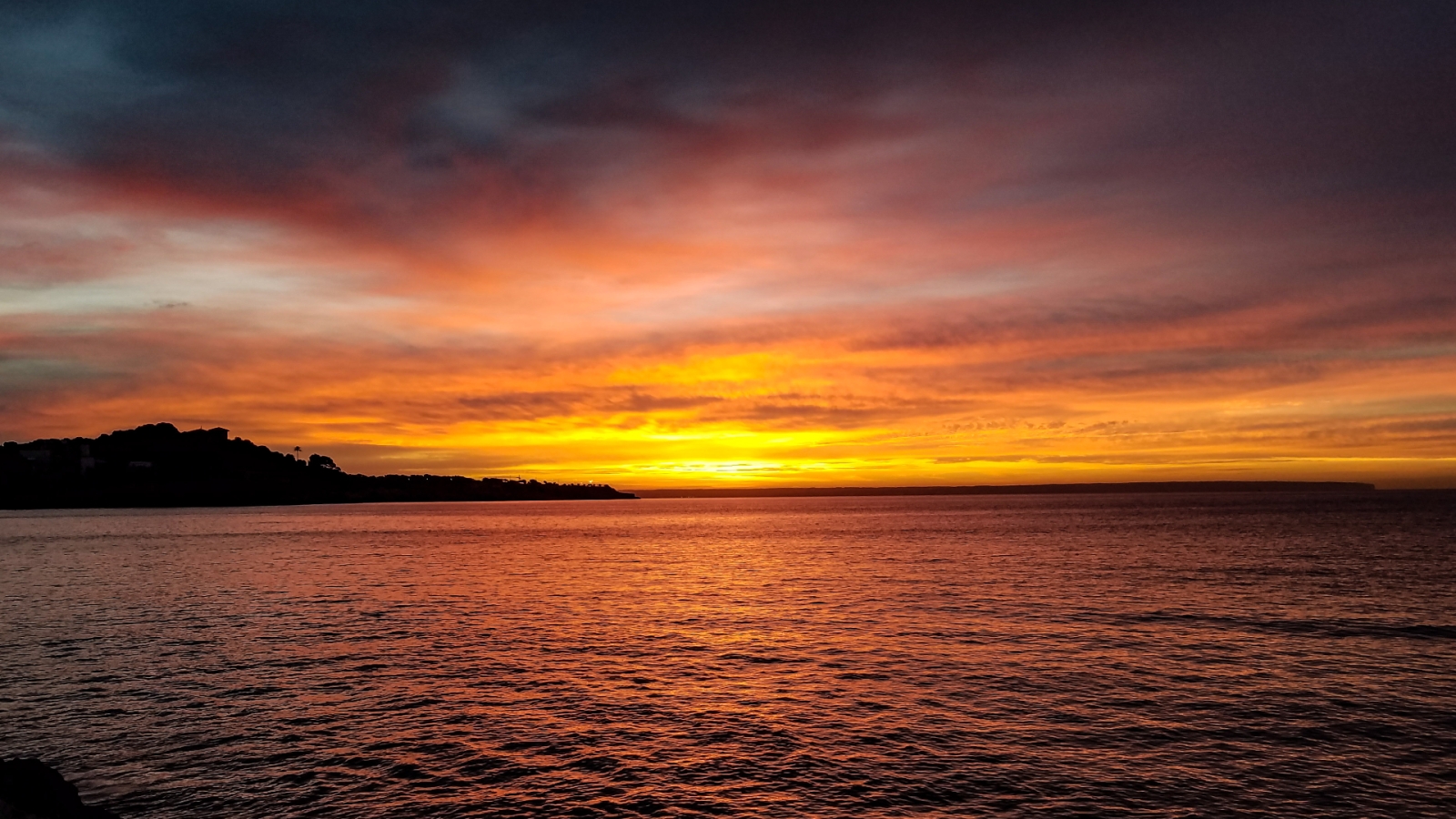 shutterstock 1239350380 - Sant Agustin