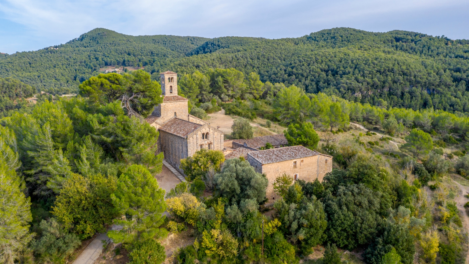 shutterstock 1843616272 - Corbera de Llobregat
