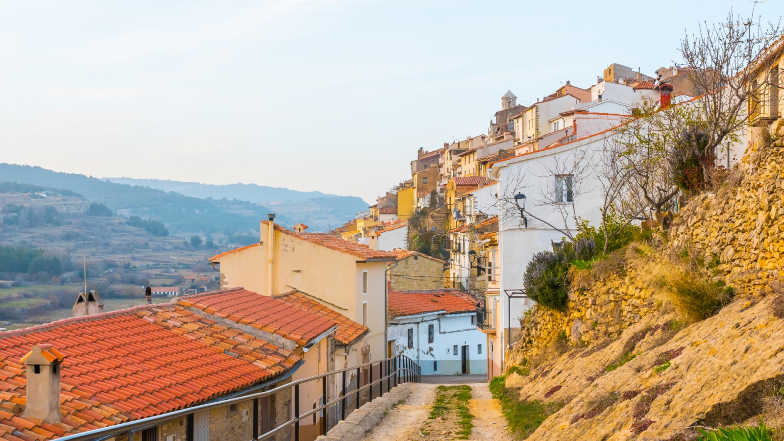 shutterstock 1957804876 - Vilafranca