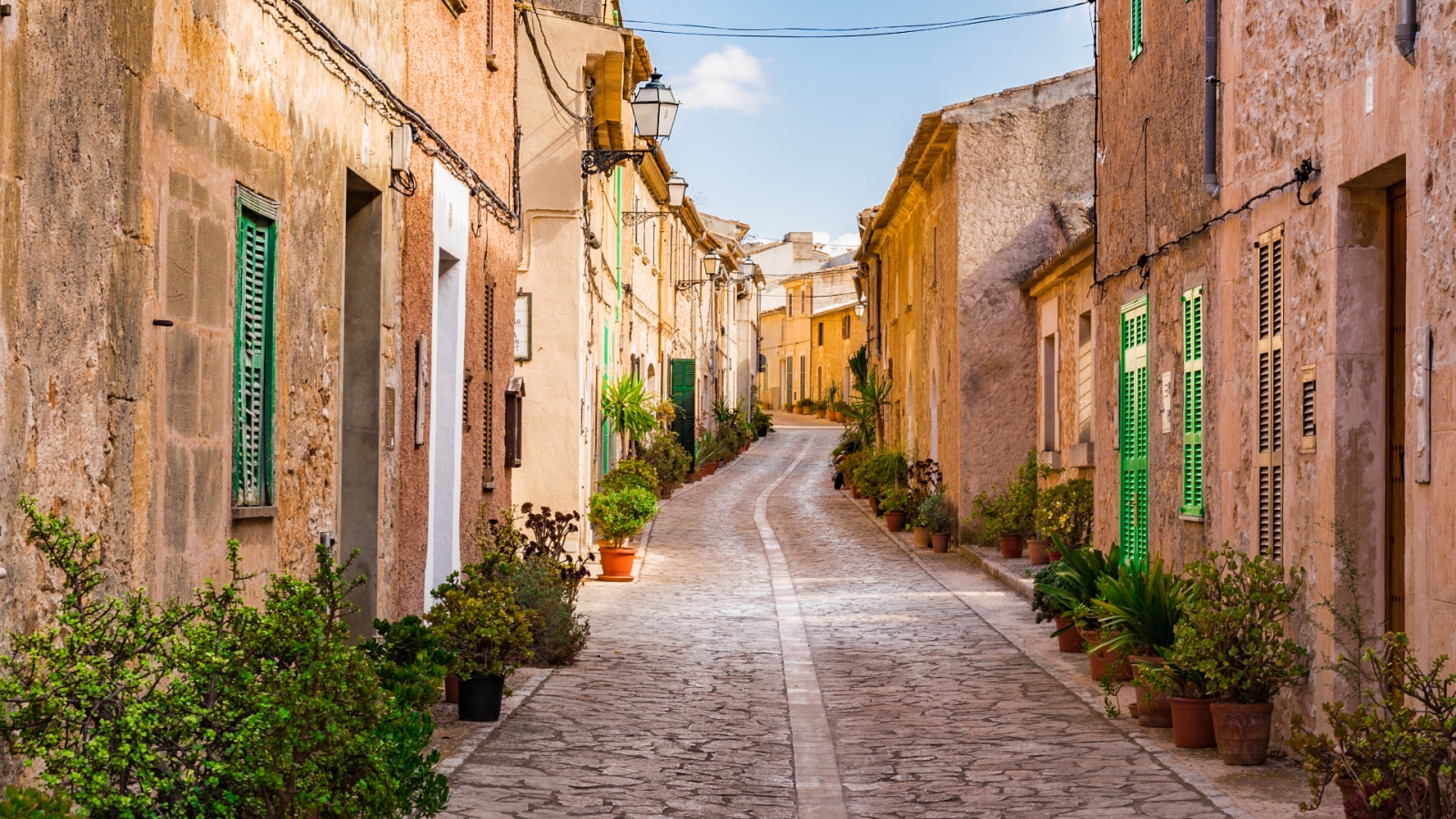 shutterstock 602408654