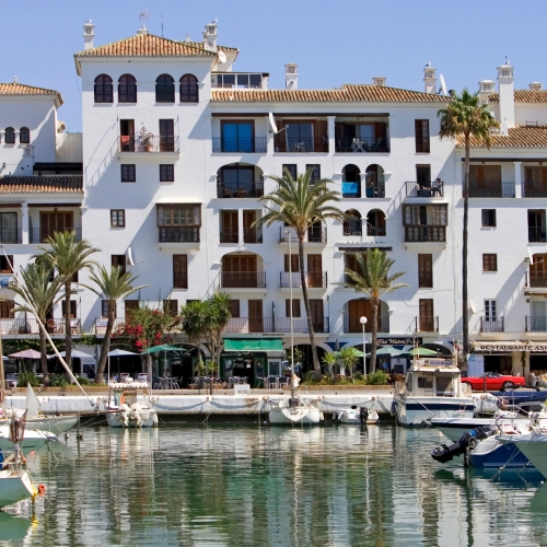 shutterstock 785843 - La Duquesa