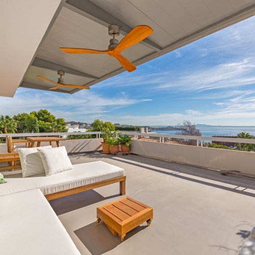 65b7d22e786a1c15eba30d05