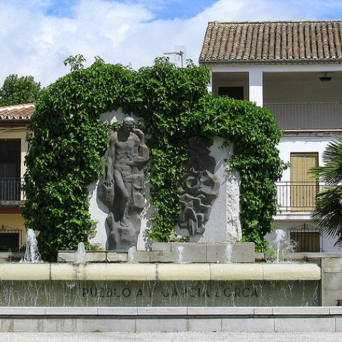 Fuente Vaqueros