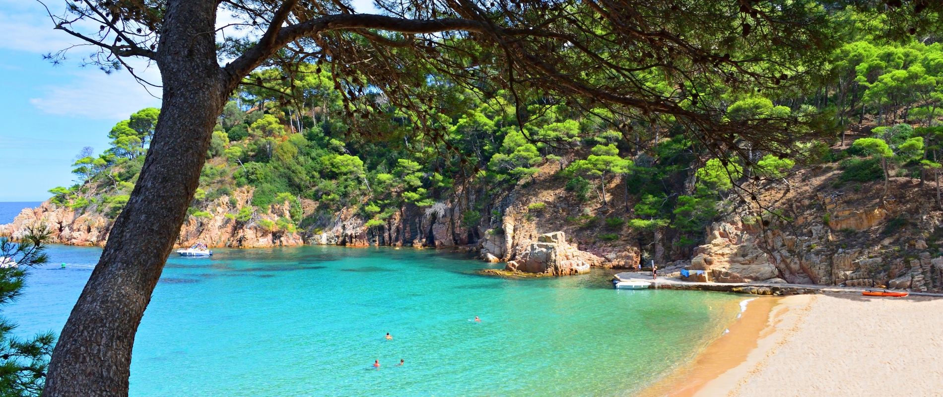 shutterstock 1663491931 - Begur