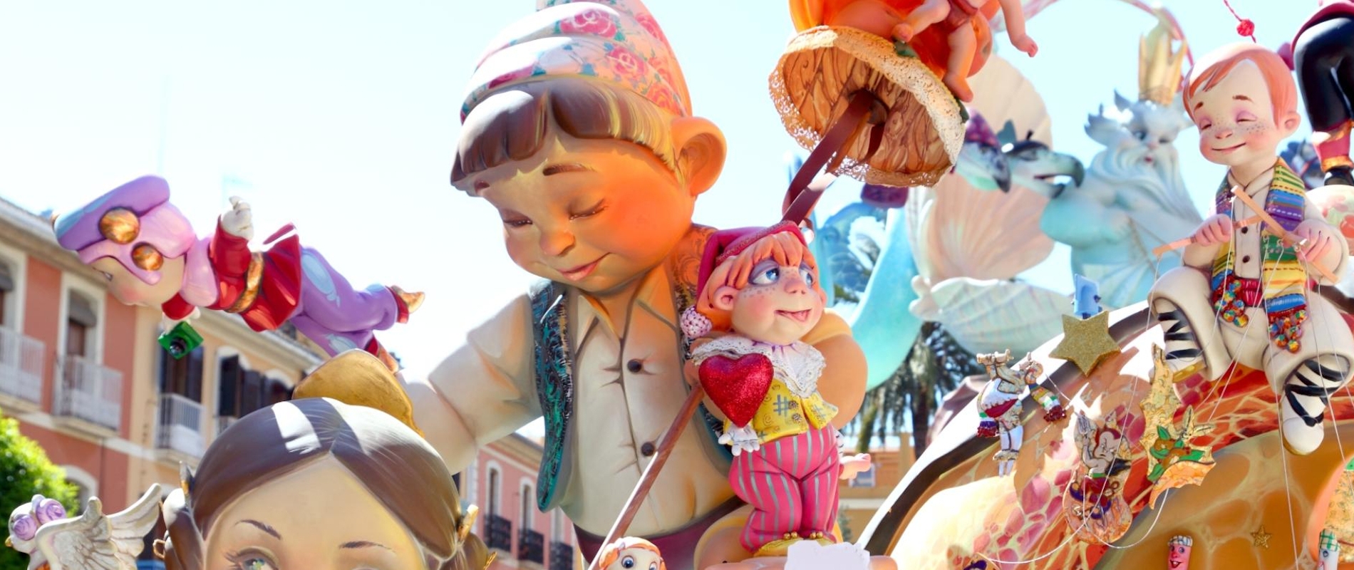 shutterstock 76697395 - Fallas de Valencia